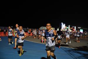 BIB: 
                            <button type="button" onclick="openModal(23881037)" class="btn btn-primary btn-sm float-right btn-popup" data-toggle="modal" data-target=".modal-high-quality">
                        <i class="fas fa-shopping-cart"></i> Add to Cart
                    </button>
                                            <button type="button" onclick="isThisMe(23881037, true)" class="btn btn-success btn-sm float-right btn-popup btn-isme hidden" data-toggle="tooltip" data-placement="bottom" title="นี่คือรูปของคุณใช่ไหม คลิกที่นี่เพื่อเอาเข้าอัลบั้ม">
                        <i class="fas fa-plus"></i> Add to album
                    </button>
                    <button type="button" onclick="isThisMe(23881037, false)" class="btn btn-warning btn-sm float-right btn-popup btn-isnotme hidden">
                        <i class="fas fa-ban"></i> Remove from album
                    </button>